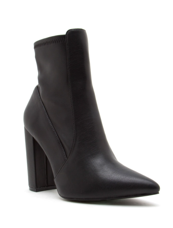 EA signal black bootie